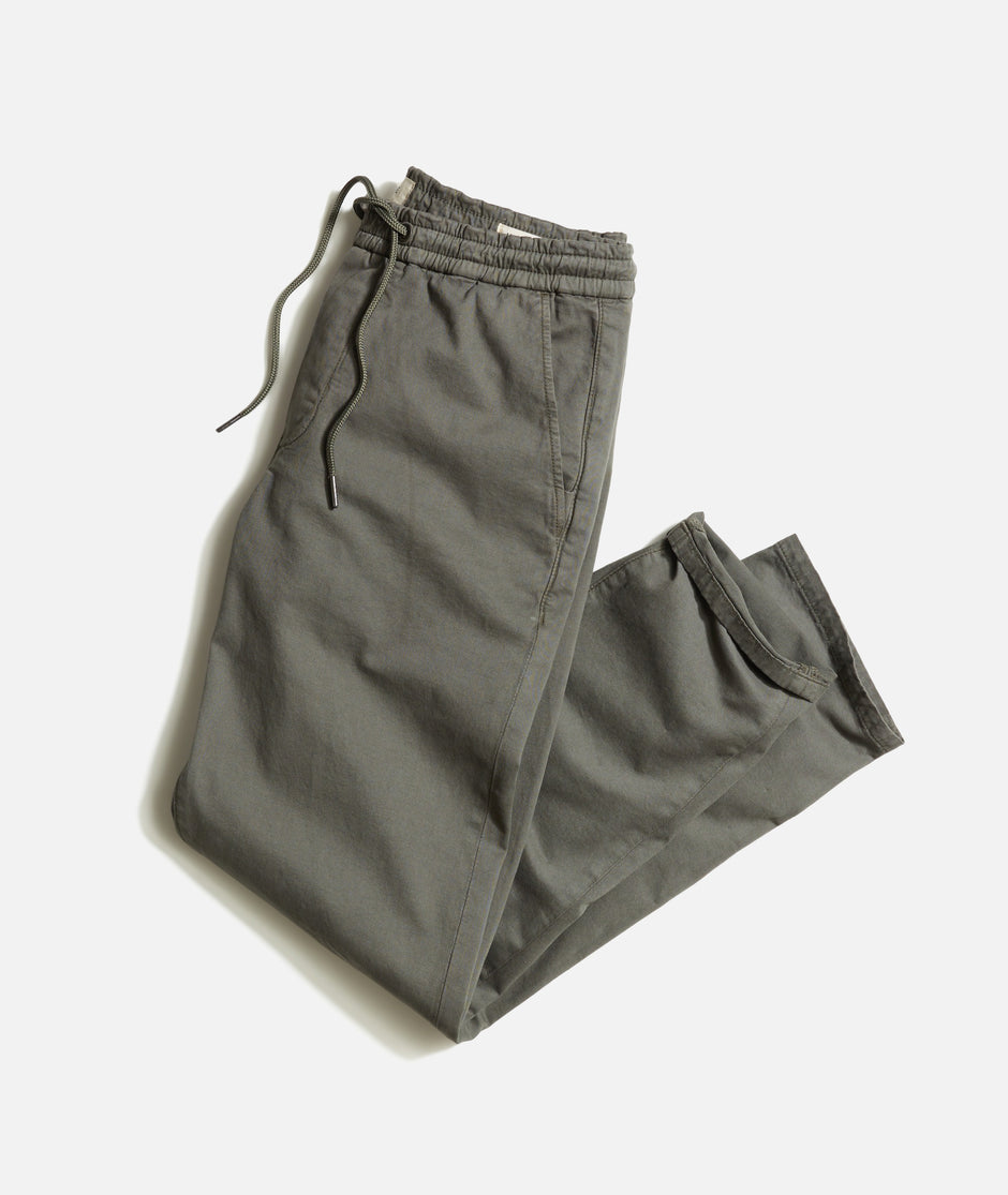 Saturday Athletic Fit Twill Pant