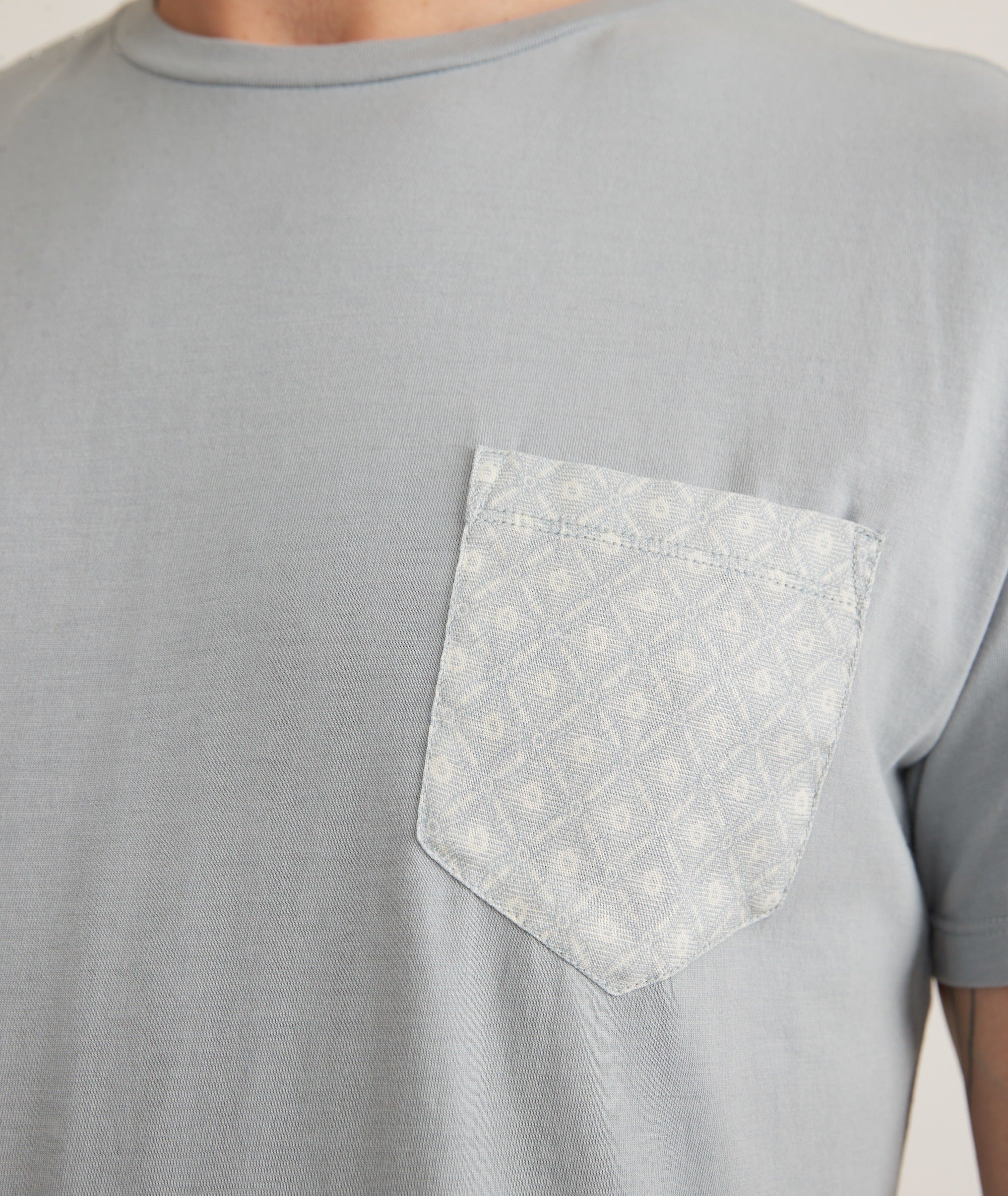 Signature Printed Pocket Tee Slate