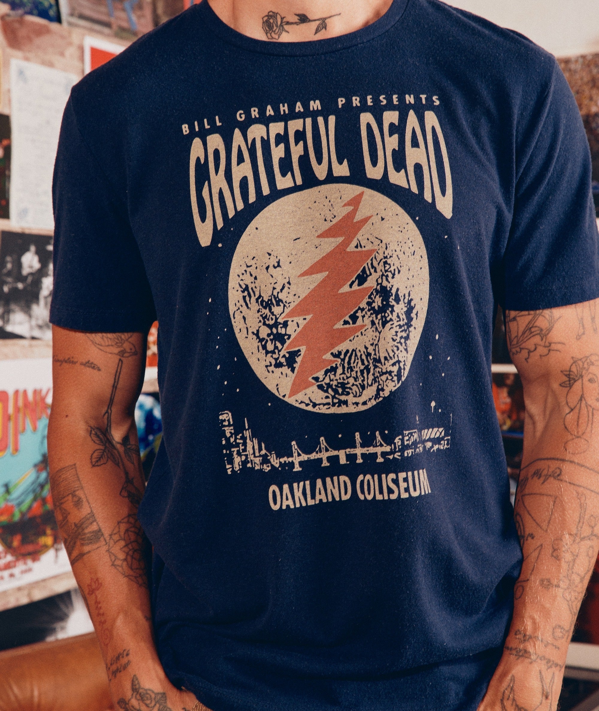Women's Grateful Dead Oakland Coliseum Unisex T-Shirt | Navy | Large by Marine Layer