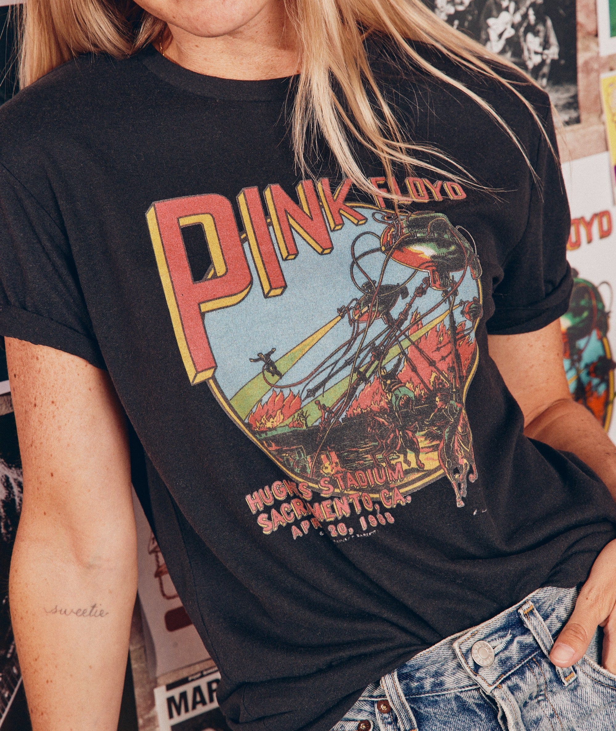 Pink Floyd Sacramento Unisex Tee