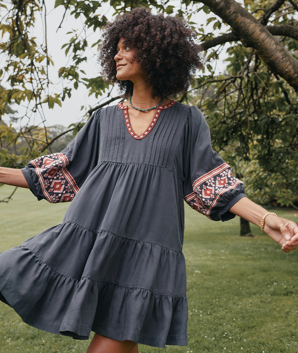 Black long sleeve outlet boho dress