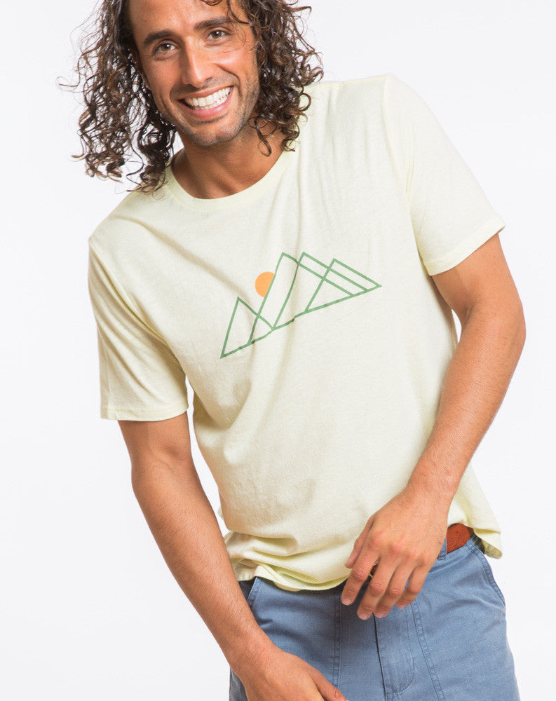 Mountain Outline Graphic Tee