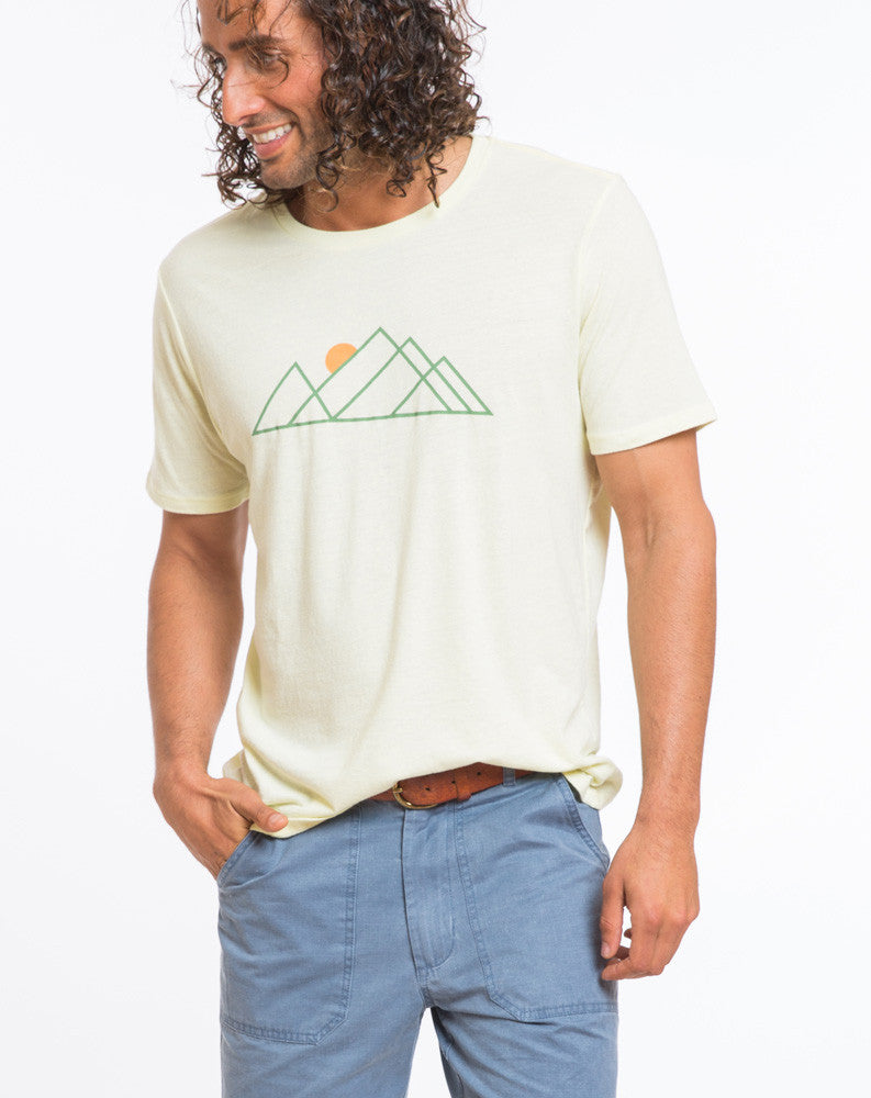 Mountain Outline Graphic Tee