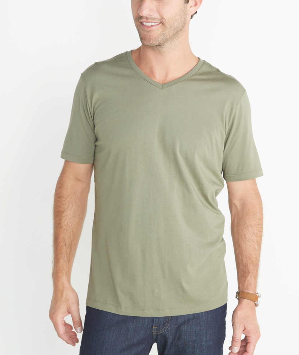 Signature V-Neck Worn Olive