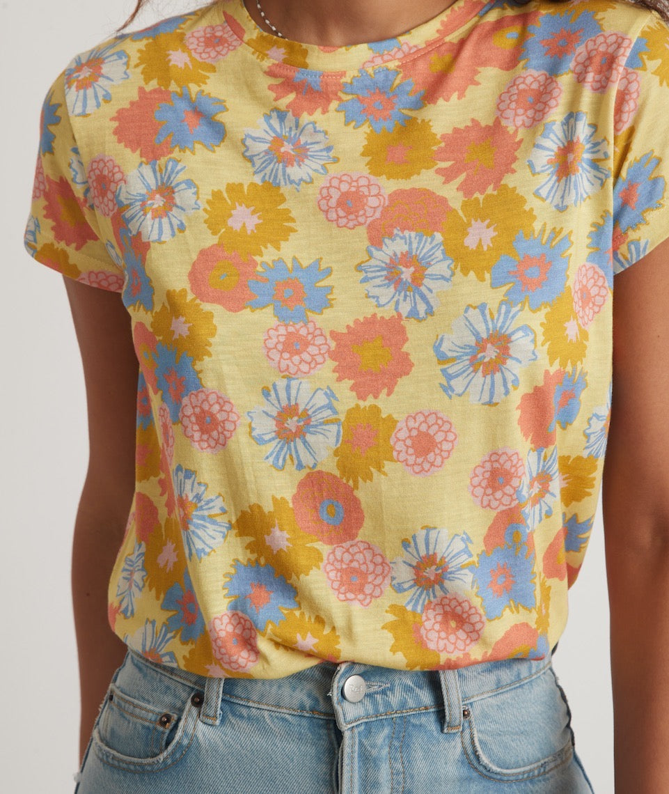 Swing Crew Tee Yellow Vintage Floral