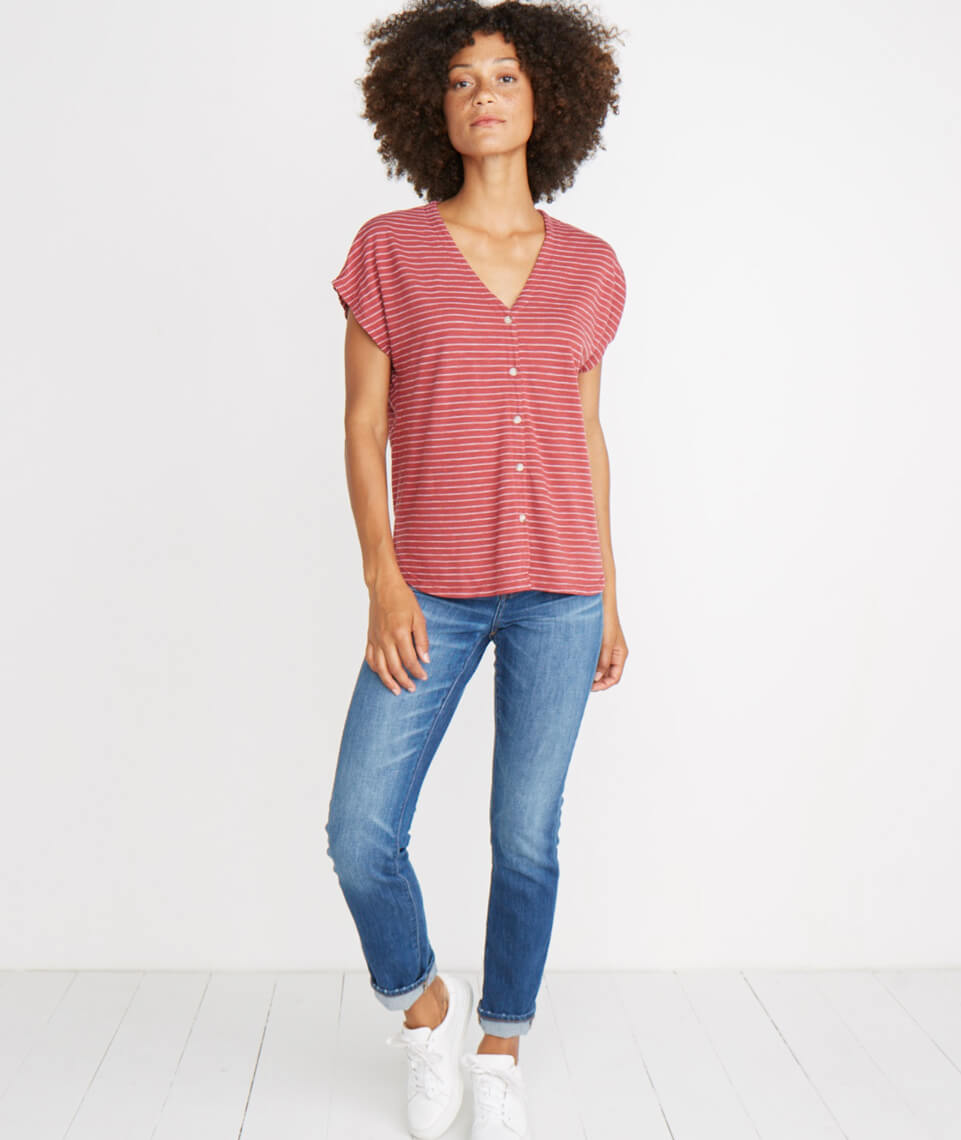 Blakely V-Neck Rosewood