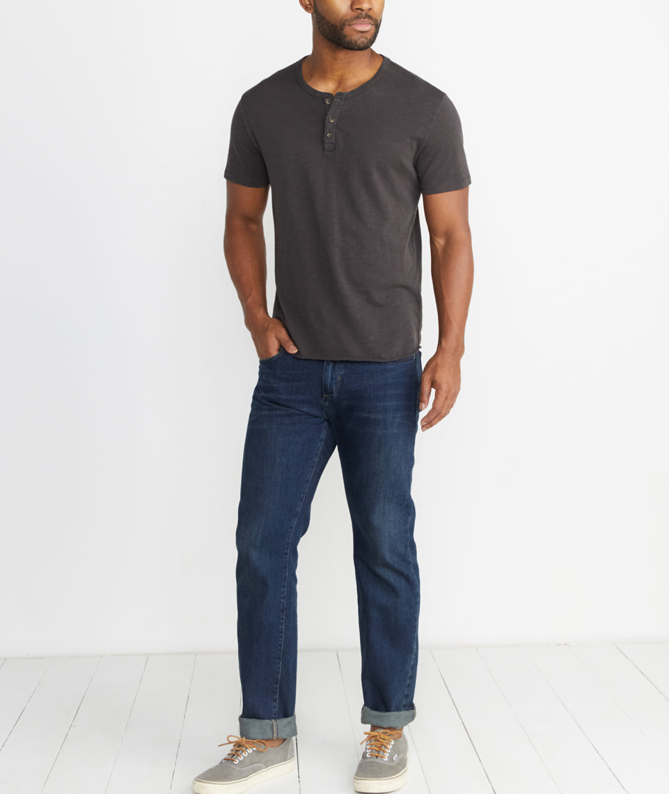 Short Sleeve Henley Faded Black