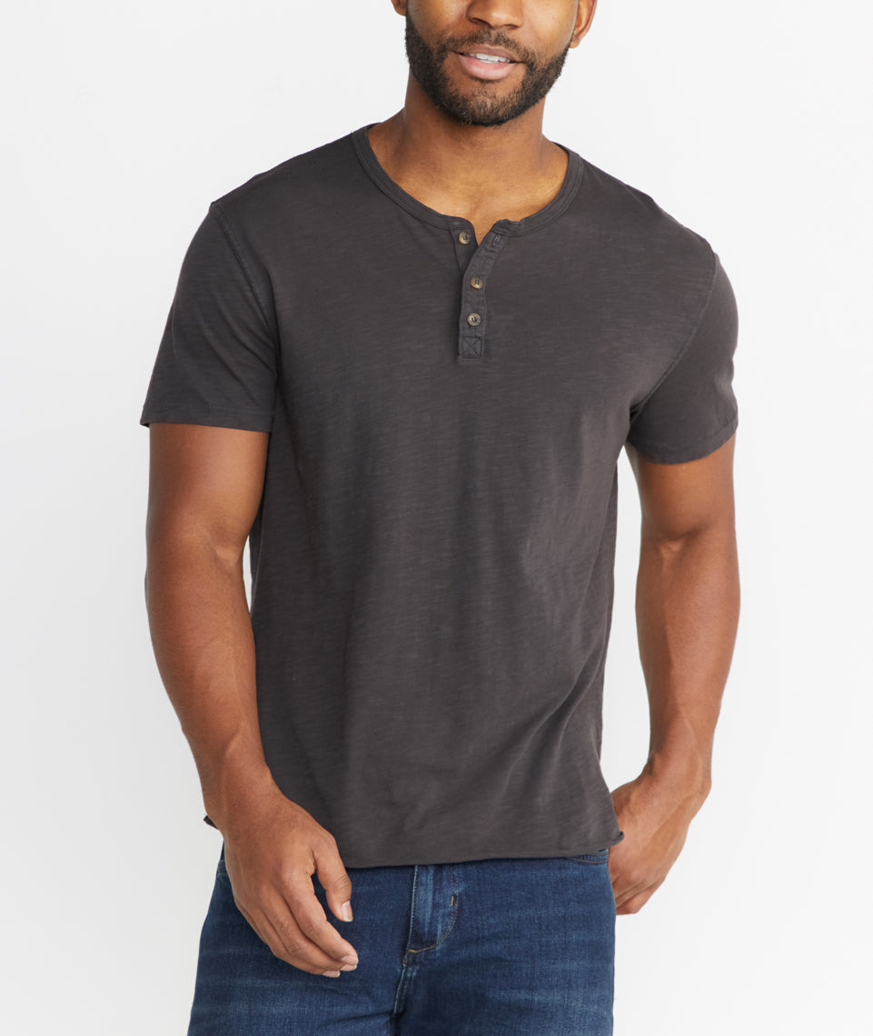 Short Sleeve Henley Faded Black